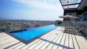 Exclusive Luxury Apartment in Sky Four - Lince